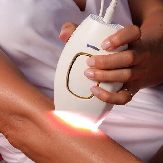 IPL LASER HAIR REMOVAL HANDSET AT HOME