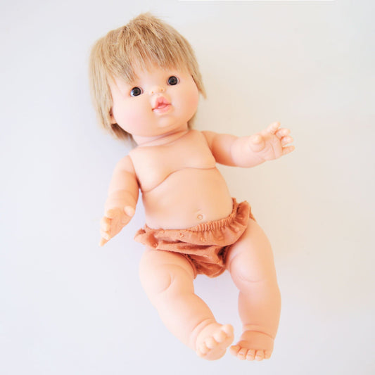 Achille Doll